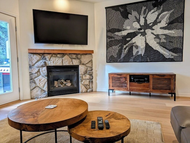 Chalet 73 At The Official Collins Lake Resort - Oregon