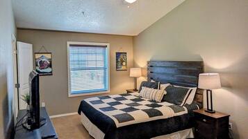 2 bedrooms, free WiFi, bed sheets