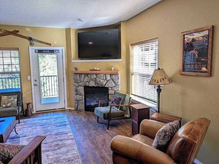 Chalet 143 At The Official Collins Lake Resort Building H - Oregon