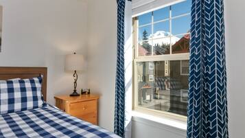 3 chambres, fer et planche Ă repasser, Wi-Fi gratuit, draps fournis