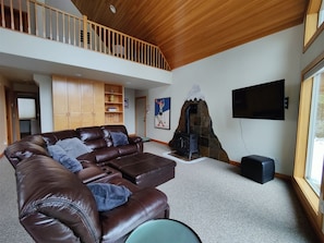 تلفزيون، مدفأة