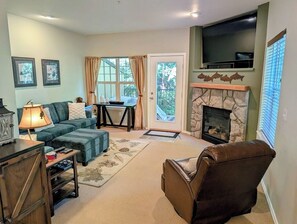 Tv, pejs, bordfodbold