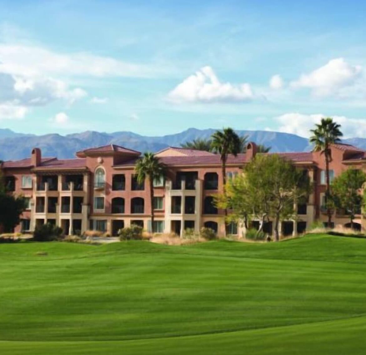 Coachella Music Festival -1 Bedroom Villa, Marriott Shadow Ridge