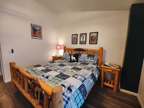 2 chambres, fer et planche à repasser, accès au Wi-Fi (inclus)