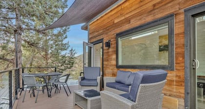 Lake Simtustus Resort Juniper Hill Tiny Home #10 - Hot Tub