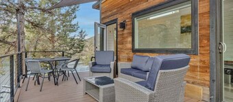 Lake Simtustus Resort Juniper Hill Tiny Home #10 - Hot Tub