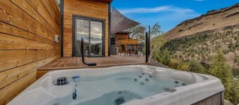 Lake Simtustus Resort Juniper Hill Tiny Home #13 - Hot Tub