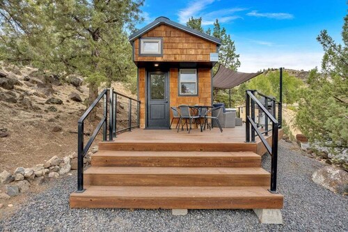 Lake Simtustus Resort Juniper Hill Tiny Home #14 - Hot Tub