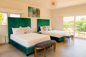 5 bedrooms, iron/ironing board, WiFi, bed sheets