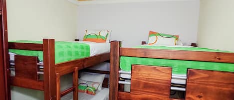 Economy Room | 1 bedroom, in-room safe, blackout drapes, soundproofing