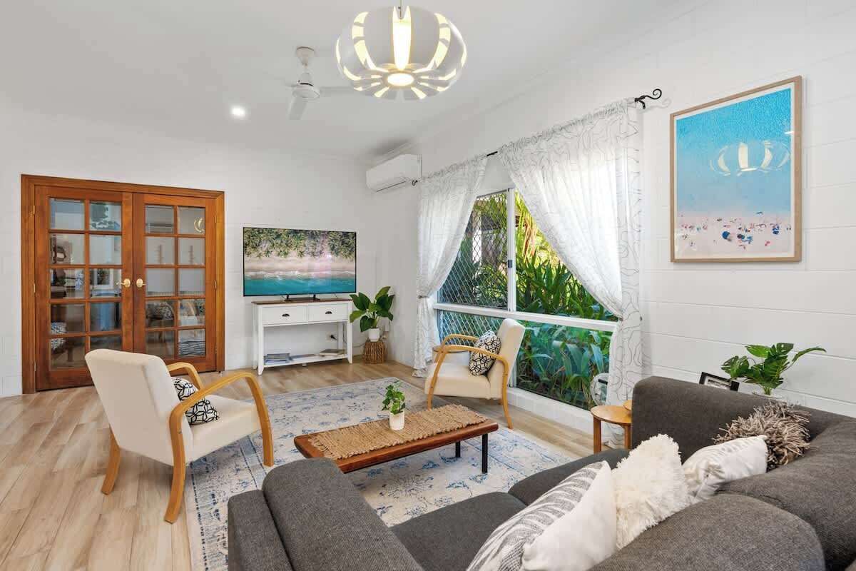 Trinity Charmbeachside Family Getaway With Pool - Trinity Beach