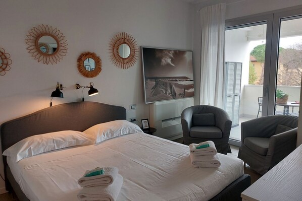 1 bedroom, iron/ironing board, WiFi, bed sheets - Florence San Donato Apartment with parking (Firenze)