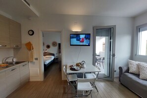 1 soverom, strykejern/-brett, wi-fi og sengetøy