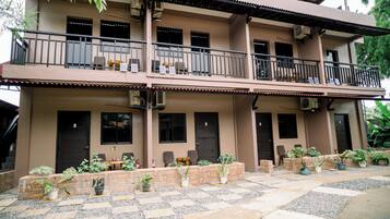 Fachada de la propiedad