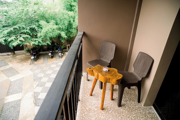 Standard Single Room | Terrace/patio