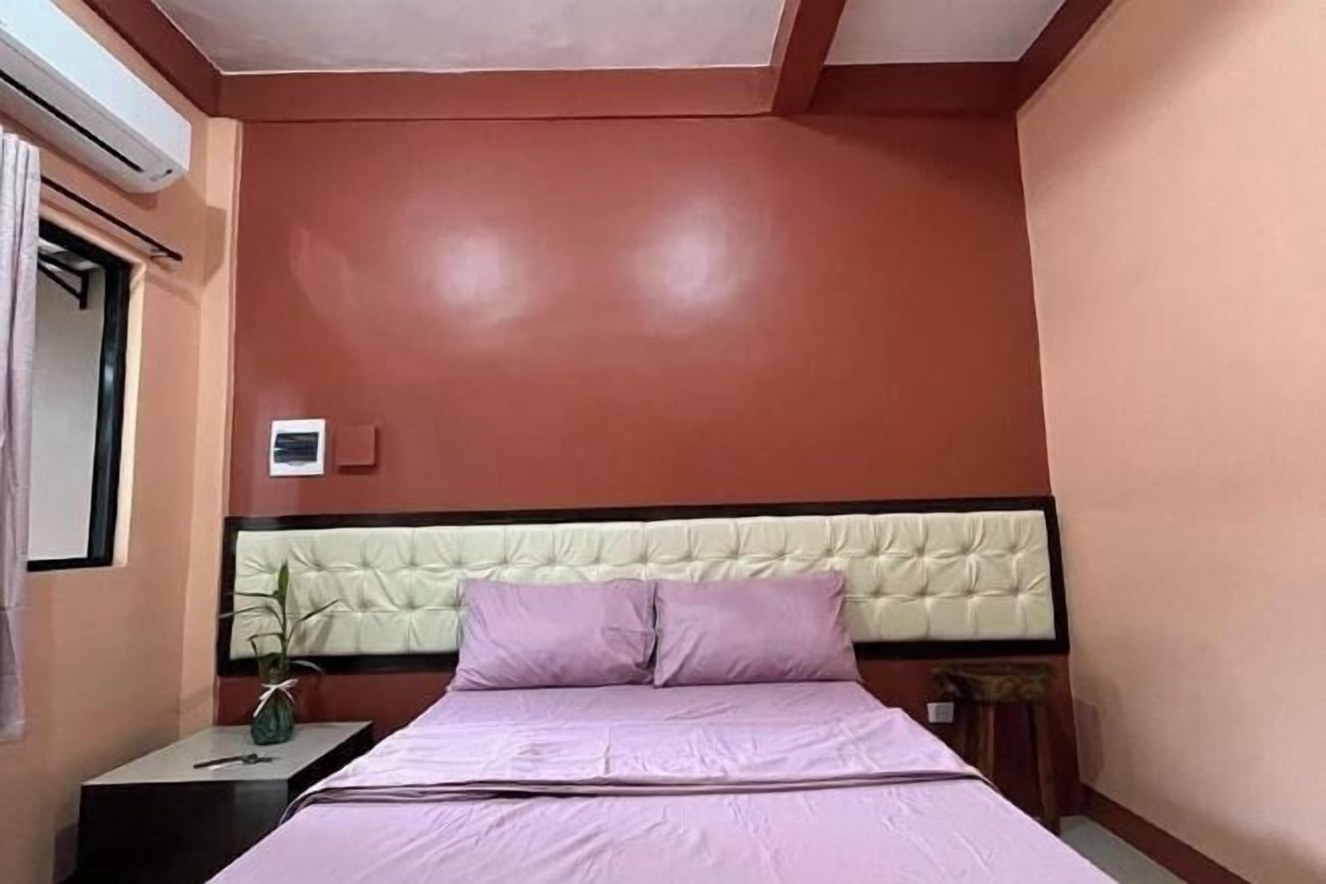 Hypo-allergenic bedding, individually decorated, individually furnished