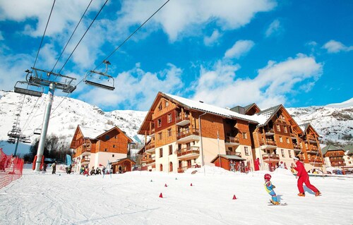 Dans Les Montagnes | Au Pied des Pistes + Wi-Fi