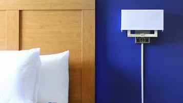 Laptop workspace, free WiFi, bed sheets