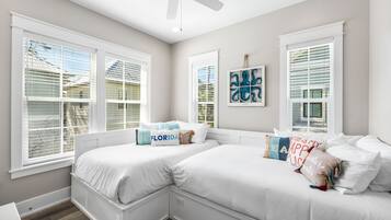 4 sovrum, strykjÀrn/strykbrÀda, gratis wi-fi och sÀngklÀder