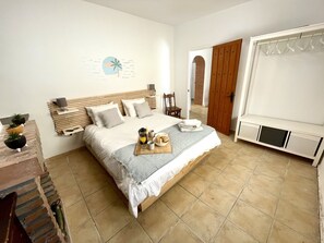 4 soverom, strykejern/-brett, wi-fi (inkludert) og sengetøy