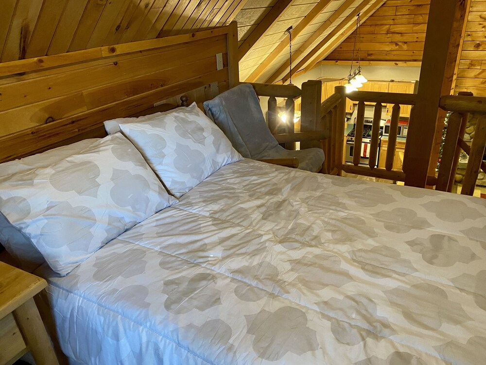 Serene cabin at Apple Valley Lake Apple Valley Vrbo