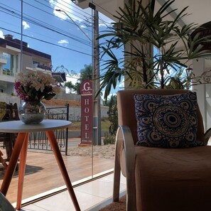 Reception - HOTEL GREZELLE (Bituruna)