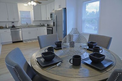 Centrally Located 3 bed 1 bath