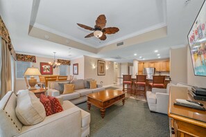 TV - Heritage Crossing Jewel: Free Water Park, Golf View (Kissimmee)