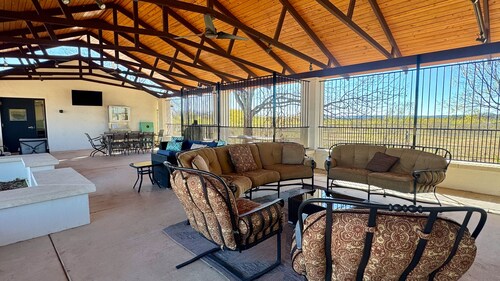 Opal's Retreat | Pet-friendly | Close to Airport & Fairgrounds