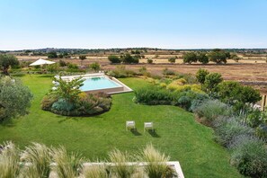 Et oppvarmet basseng