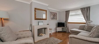 Centrally Situated 1 Bedroom House in Cumbernauld