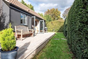 Terrace/patio - The Little House, Orford (Orford)
