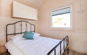 2 bedrooms, free WiFi