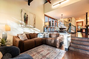 TV, fireplace - Private Hot Tub / Luxury Townhome on the 14th Hole at Park City Golf Course (Park City)