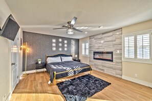 6 slaapkamers, een bureau, een strijkplank/strijkijzer, wifi