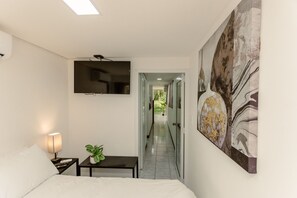 Family Apartment, 2 Bedrooms, Mountain View - Mangoya Lounge (Barberena)