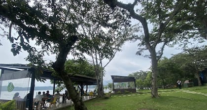 Mangoya Lounge