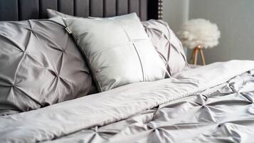 3 Schlafzimmer, Reisekinderbett, WLAN, BettwÀsche