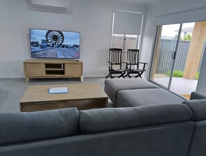 Living area - Homey Holiday House (Gregory Hills)