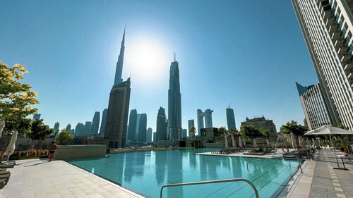 New 4BR |Burj Khalifa View & Pool |Dubai Mall