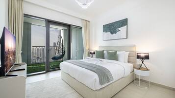 4 bedrooms, iron/ironing board, free WiFi, bed sheets