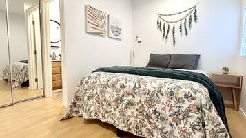 1 chambre, fer et planche à repasser, Wi-Fi gratuit, draps fournis