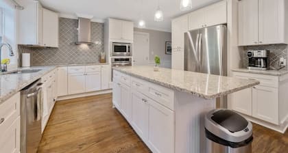 Ping-pong | 10-min to NC State | Fire Pit | BBQ