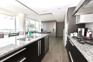 Fridge, microwave, oven, stovetop