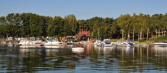 Holiday Apartment 'Maribell Jabel' with Lake View, Terrace and Wi-Fi