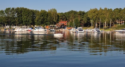 Ferienwohnung 'Maribell Jabel' mit Seeblick, Terrasse und WLAN