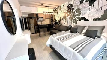 Basic Quadruple Room | Free WiFi, bed sheets