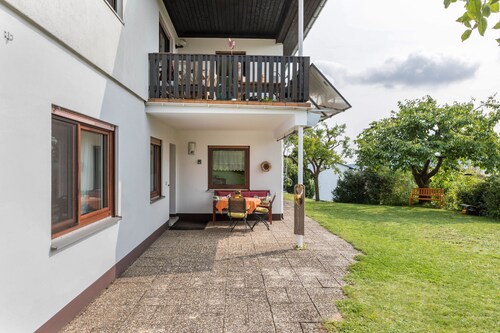 Apartment 'Haus-Schirmer' with Shared Garden & Wi-Fi