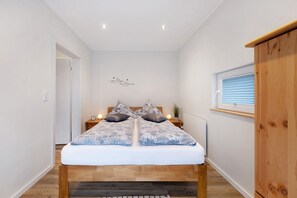 1 camera, ferro/asse da stiro, Wi-Fi gratuito, lenzuola