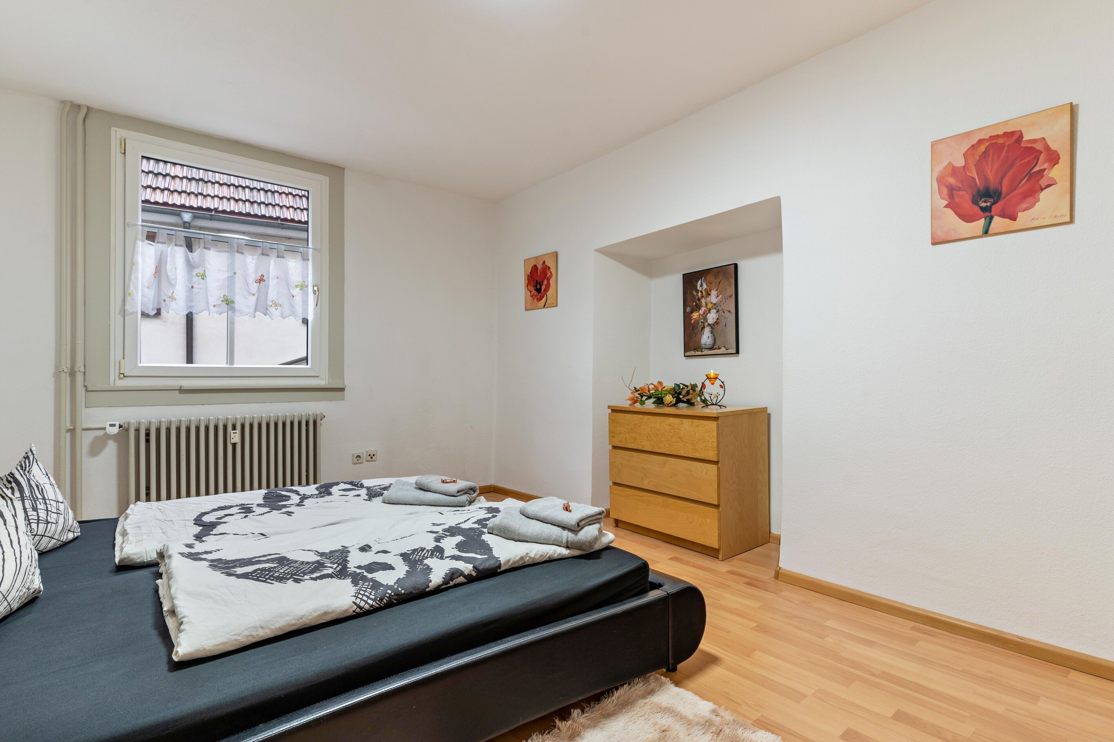 2 chambres, accès au Wi-Fi (inclus), literie fournie